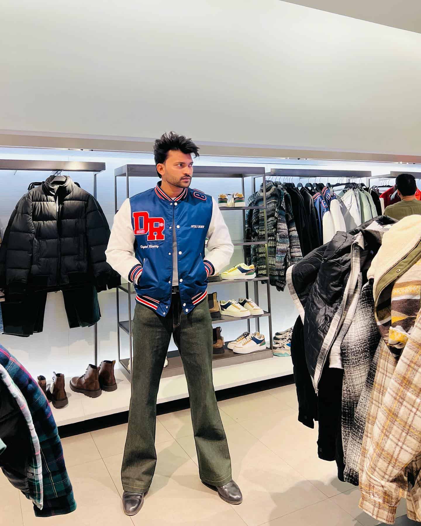 Malling With Bootcuts